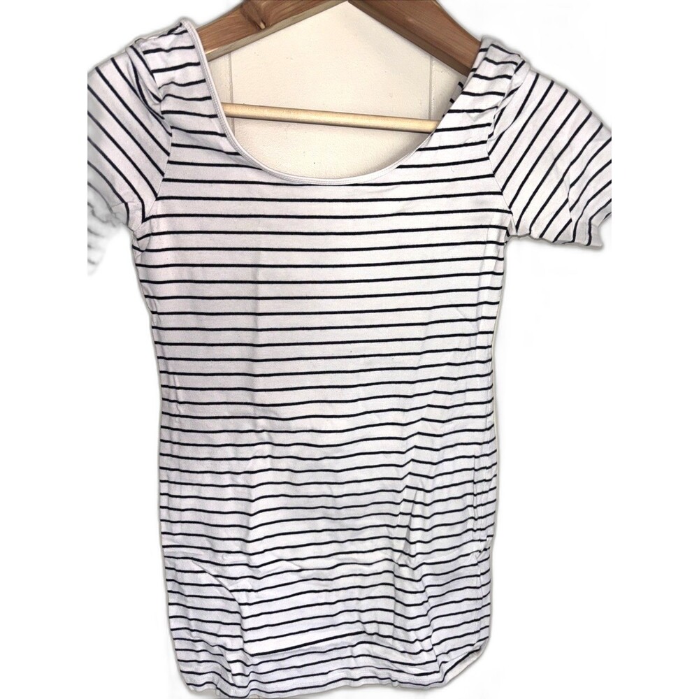 Forever 21 Women’s Large Circle Neck Short Sleeve T-Shirt Casual Striped Tee